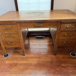 Lot #10 - Antique Oak Desk - Early 20th Century