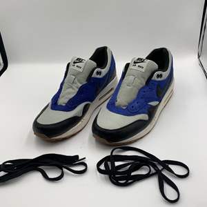 Lot #300 Nike Air Max 1 Essential Lyon Blue Sneakers Size 9 