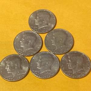 Lot #5 (6) Kennedy Bi-Centennial 1/2$ Coins  