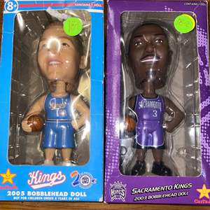 Lot #18 Carls Jr. 2005 Kings & 2003 Kings BobbleHead 