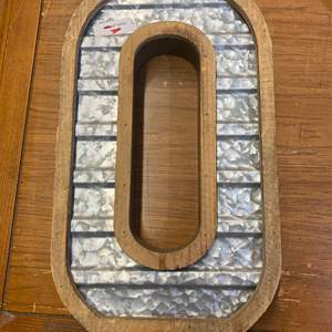 Lot #21 14” Letter O no 2