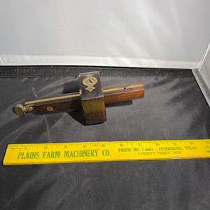 Lot #68 Vintage Marking Gauge I believe it is Rosewood