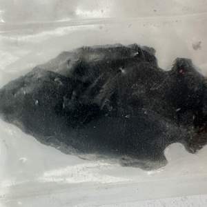 Lot #77 Obsidian Arrowhead