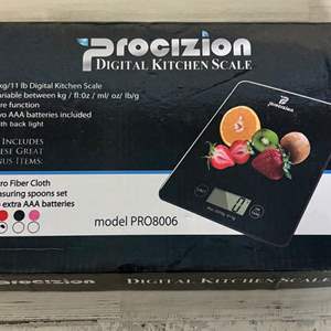 Lot #64 Lot of 2 Digital Kitchen Scales Tare Function up to 11lbs KG/OZ/ML/LB/G, Red