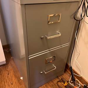 Lot # - 62 Adjustable Small Bookshelf and Filing Cabinet