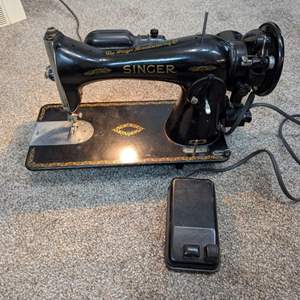 Lot #87 -  Vintage Singer Sewing Machine Model 15 with Pedal