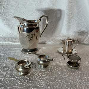 Lot #32 -   Silverplate Water/Tea Collection