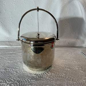 Lot #33 -   Vintage Towle Silver Plated Ice Bucket with Hinge Function