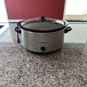 Lot #25 Hamilton Beach Slow Cooker