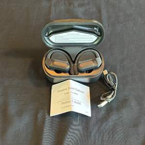 Lot #185 Wireless Ear Buds