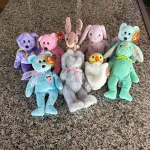 Lot #212 Assorted Ty Beanie Babies - Easter, Bears & More