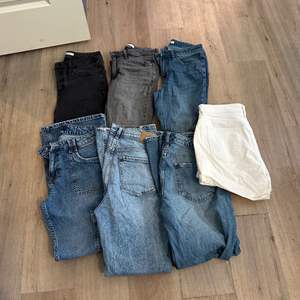 Lot #321 (7) Ladies Jeans - Size 10