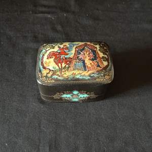 Lot #15 Vintage Russian Trinket Box