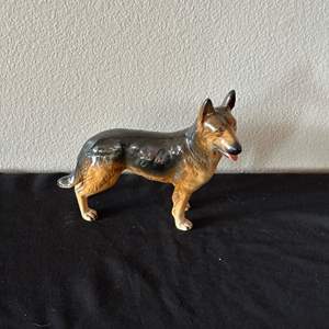 Lot #19 Goebel German Shepherd -W Germany