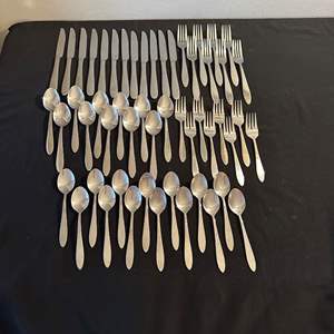 Lot #133 Oneida Flatware Set