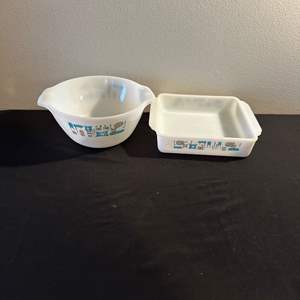 Lot #143 (2) Vintage Baking Dishes