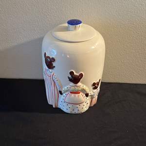 Lot #146 Three Bears Cookie Jar