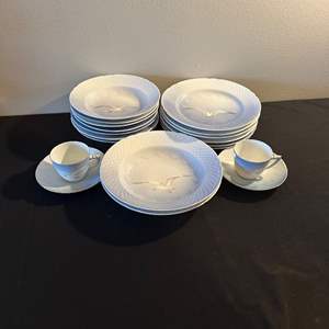 Lot #156 Seagull Dinnerware Set