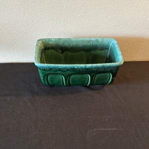 Lot #173 Hull Decorative Planter - USA