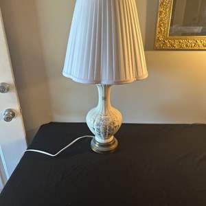 Lot #225 Elegant Ceramic Table Lamp