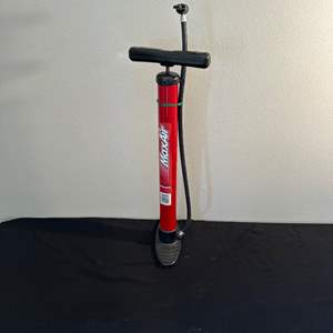 Lot #304 Maxair Tire Air Pump