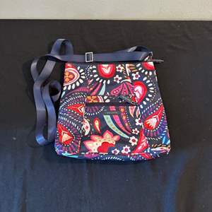 Lot #330 Ladies Vera Bradley Shoulder Purse