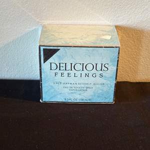 Lot #379 Delicious Feelings Perfume