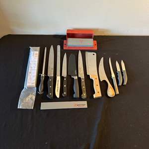 Lot #412 Variety of Kitchen Knives & More