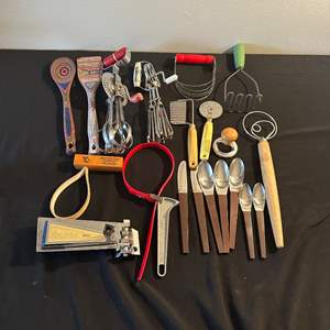 Lot #424 Vintage Kitchen Utensils 