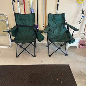 Lot #439 (2) Folding Chairs