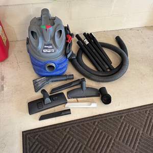 Lot #450 Shop-Vac 5-Gallons Shop Vacuum