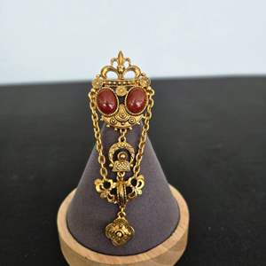 Lot #487 Florenza Gold Tone Dangle Brooch