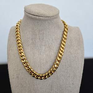 Lot #488 Chunky Gold Tone Necklace