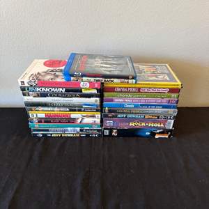 Lot #563 DVDs, Nintendo Gamecube Games & Blu-ray Disc