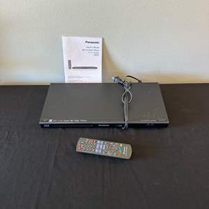 Lot #566 Panasonic Blu-ray Player