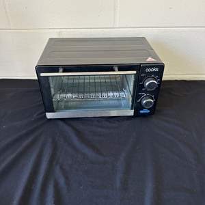 Lot #651 Toaster Oven 