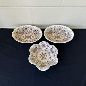 Lot #685 (3) Mason's Serving Bowls - England