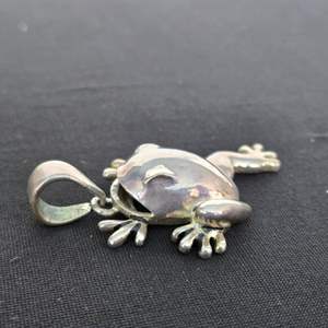 Lot #726 Sterling Silver Frog Pendant - Stamped MJ - TW is 16.9g