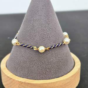 Lot #825 18K Gold Enamel Pearl Bracelet - TW is 5.63g