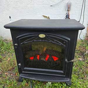 Lot #264 WOW Dimplex Electric Fireplace Works Look This Up