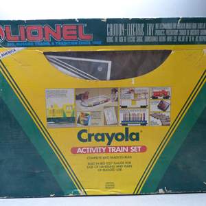 Lot #1 Lionel Crayola Train With Box See Description