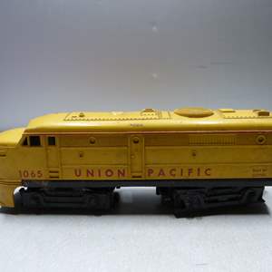 Lot #13 Lionel Union Pacific 1065 Locomotive Vintage