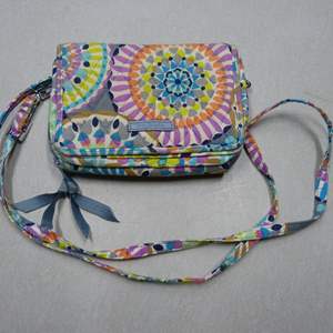 Lot #177 Vera Bradley Sunny Medallion Crossbody Purse