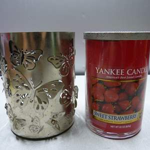 Lot #181 Yankee Candle 22 Oz Sweet Strawberry Candle Plus Butterfly Candle Holder As Shown