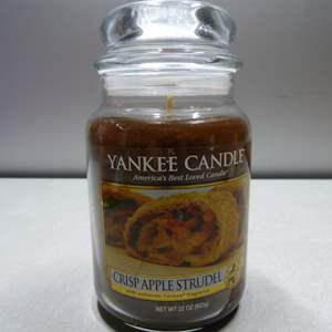 Lot #182 Yankee Candle Crisp Apple Strudel 22Oz