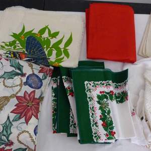 Lot #320  Nice lot of linens (as pictured) everything you see in the pictures