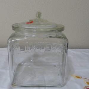 Lot #362  ORIGINAL VINTAGE Planters Peanuts countertop store display jar (lid is perfect) Made in USA