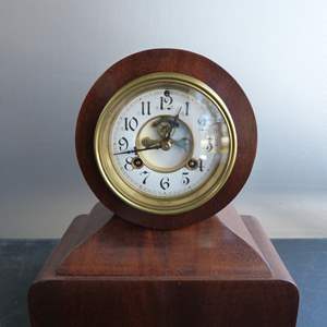 Lot #62 Vintage Waterbury Mantle Clock