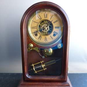 Lot #64 Antique Ingraham Mantle Clock