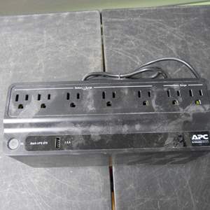 Lot #173 APC Back-UPS 675 Surge Protector